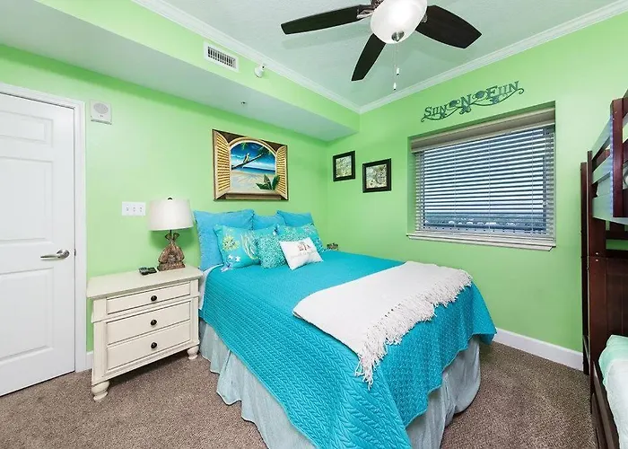 Apartment West In