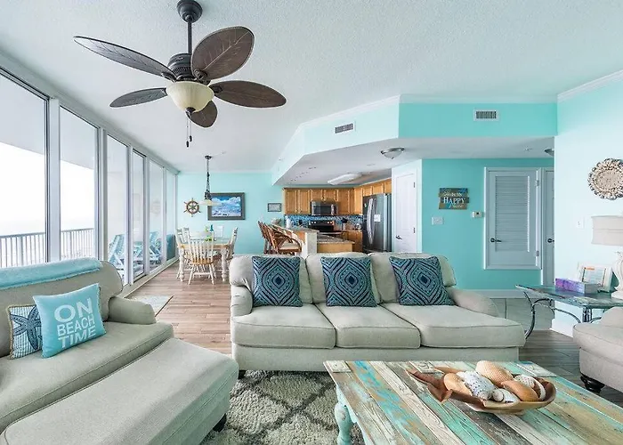 Apartment West In *